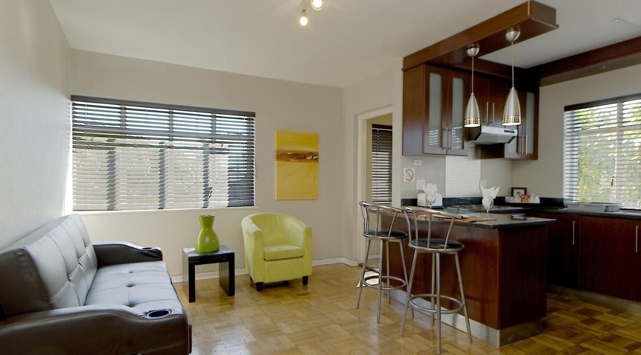 10 On Cape Self Catering Apartments Puerto Elizabeth Exterior foto